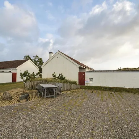 Vakantiehuis Two-bedroom Holiday In